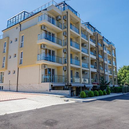 Silitur Central Aparthotel Ahtopol Exterior photo